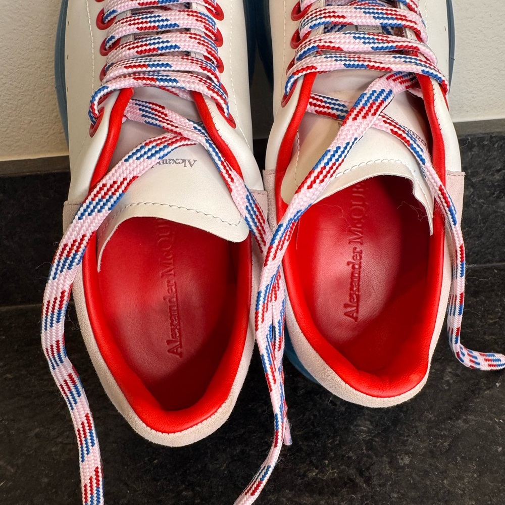 Alexander McQueen Oversized Sneakers - Picture 10 of 12